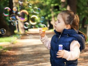 Homemade DIY Bubbles Blowing Solution