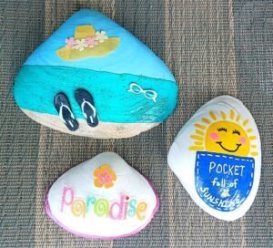 4 Painted Seashell Designs for Summer Decorating