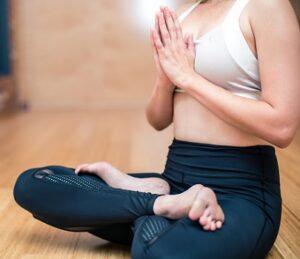 5 Natural Ways to Navigate Perimenopause and Reclaim Your Energy