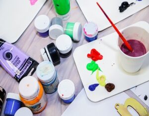How Open-Ended Art Activities Help Children Build Patience, Problem-Solving, and Confidence