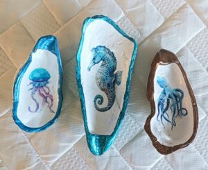 Painted Oyster Shells with Jellyfish, Seahorses and More!