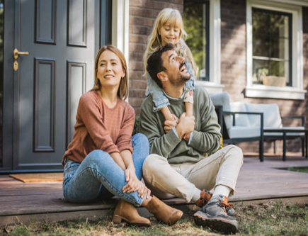 When Michigan Homeowners Should Consider Professional Cleanup Services
