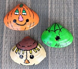 Pumpkin, Scarecrow and Spider Painted Halloween Seashells